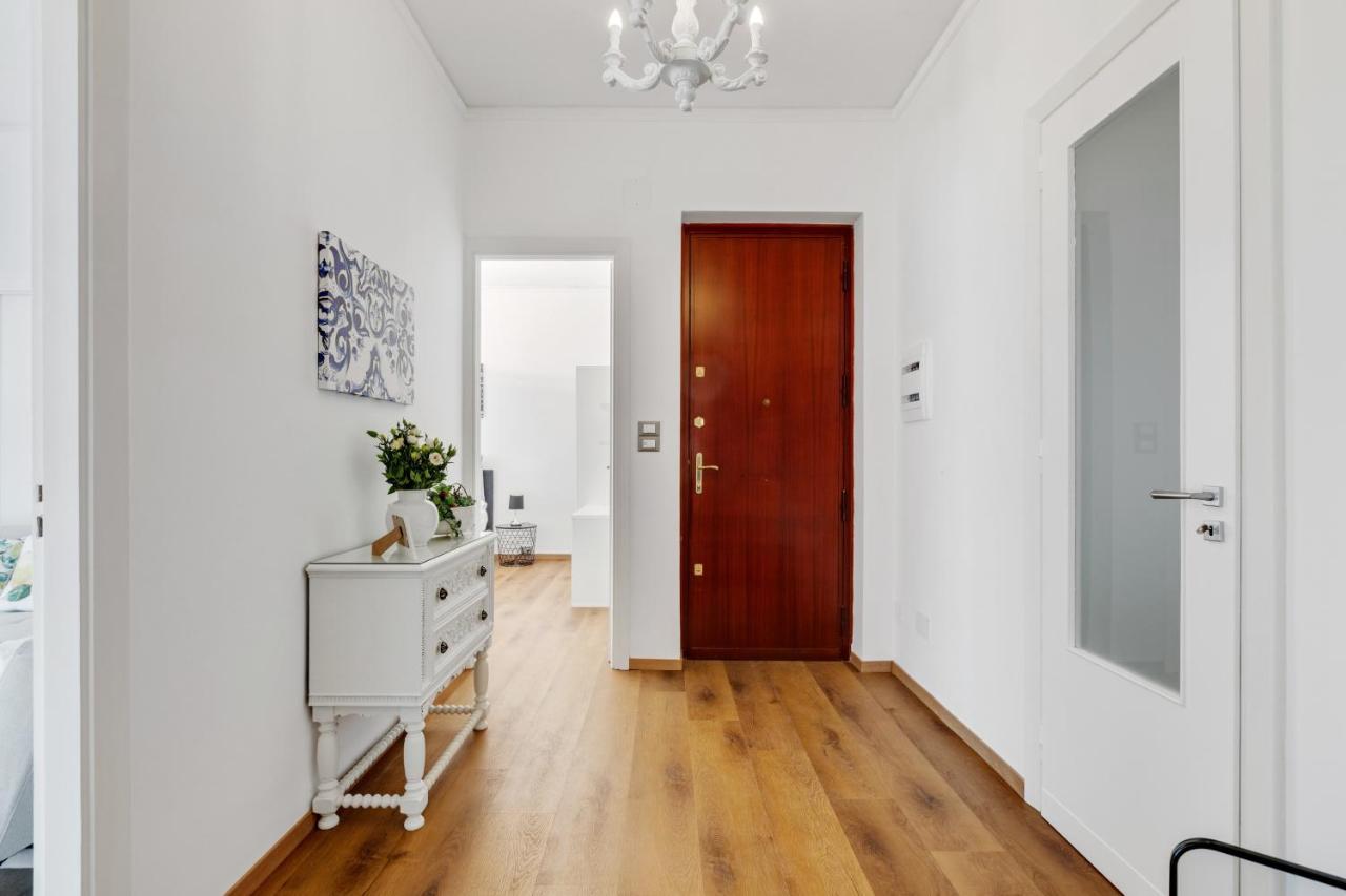 Residenza Dei Poeti - Roomy And Modern Flat 팔레르모 외부 사진