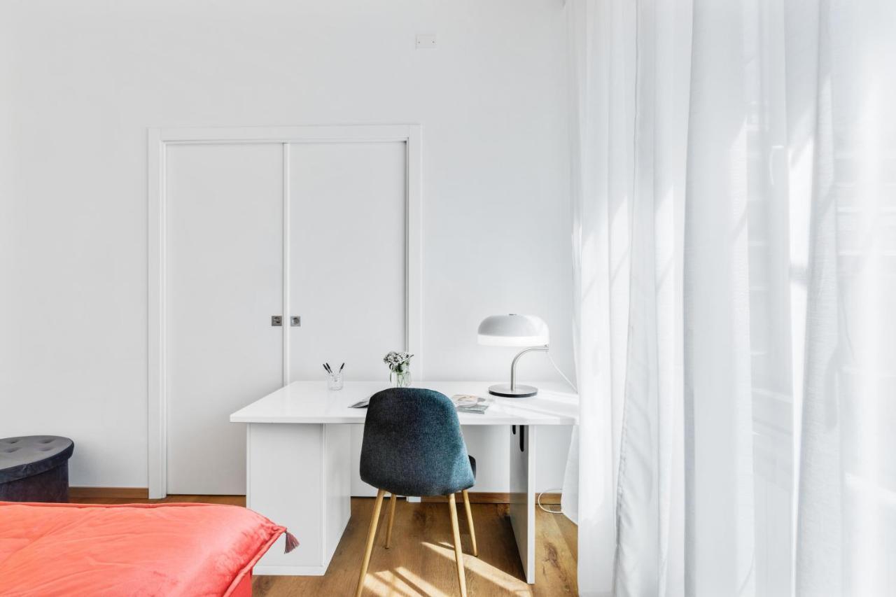 Residenza Dei Poeti - Roomy And Modern Flat 팔레르모 외부 사진