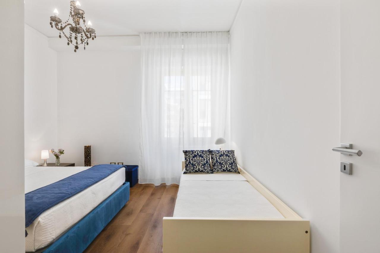 Residenza Dei Poeti - Roomy And Modern Flat 팔레르모 외부 사진